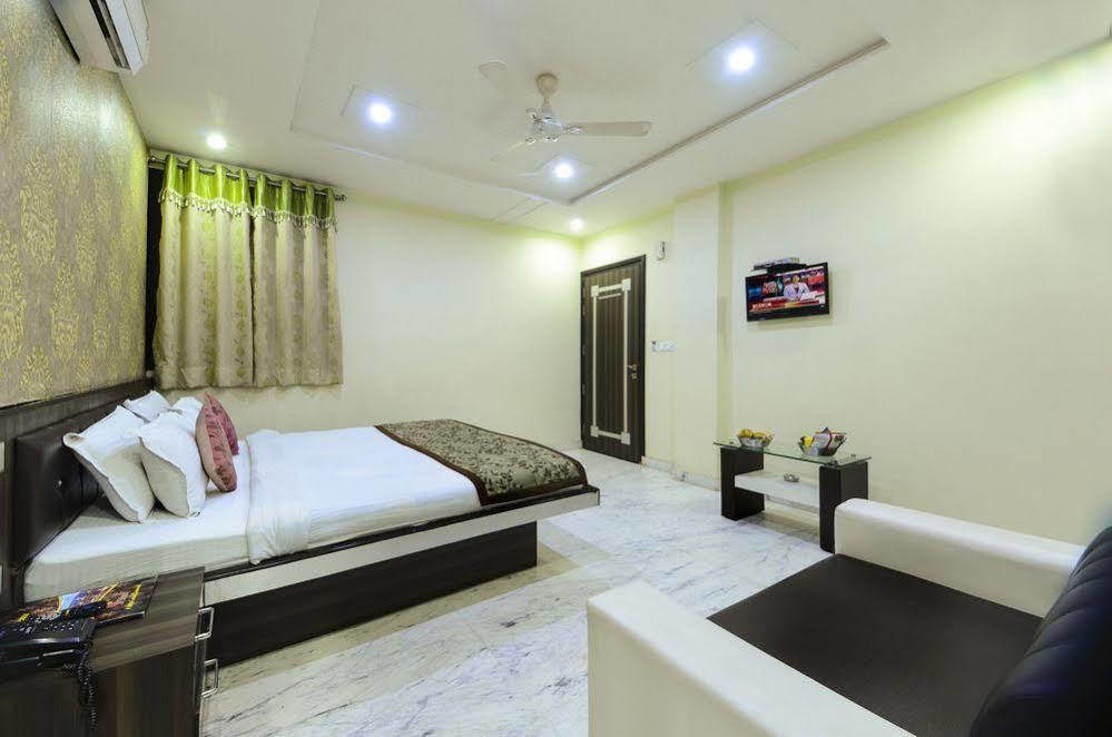 Star Hotel Agra  Esterno foto