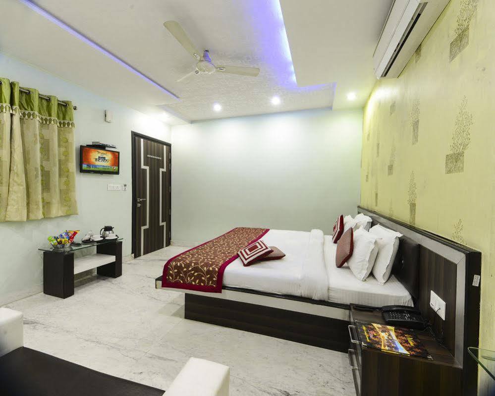 Star Hotel Agra  Esterno foto